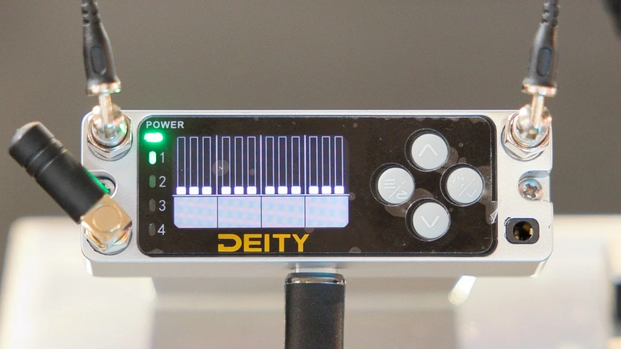 Source image for Deity D4RX puts four true-diversity channels in one slot receiver