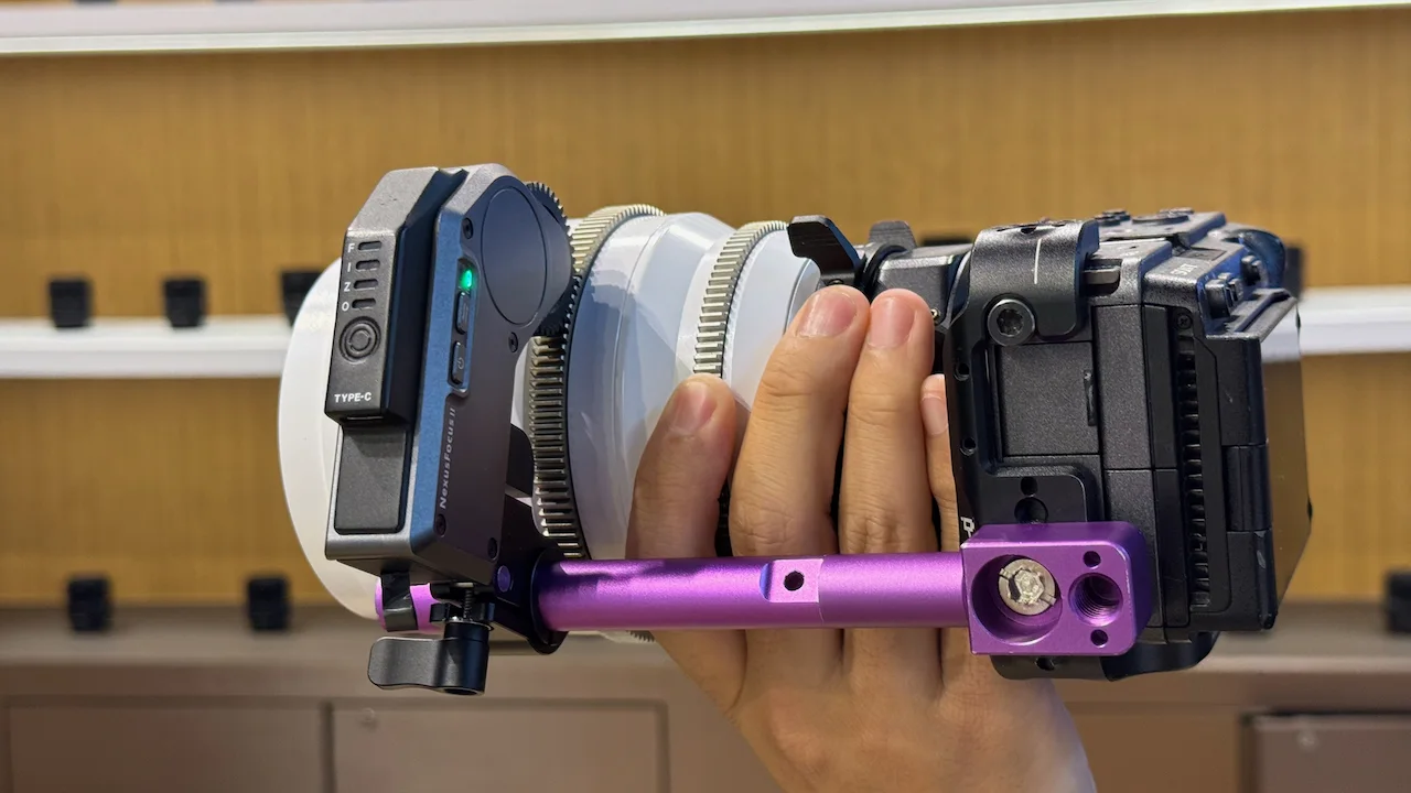 Source image for NexusFocus F1 Gen 2 removes the cables from PL-lens autofocus