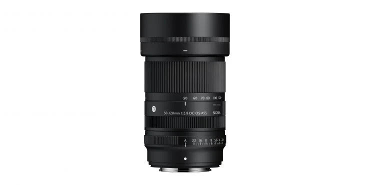 Source image for Sigma compresses a 75-180mm equivalent into a 390-gram zoom